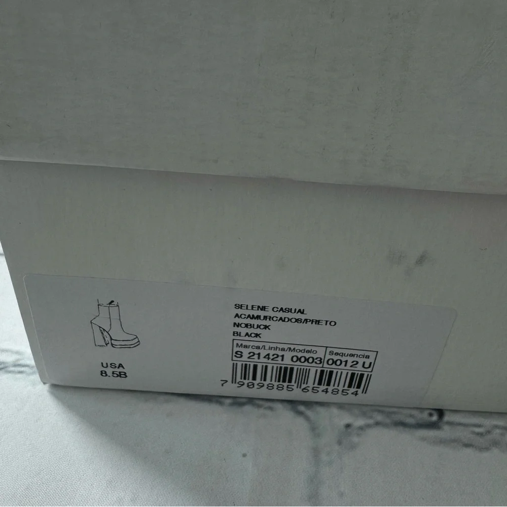 SCHUTZ excellent used